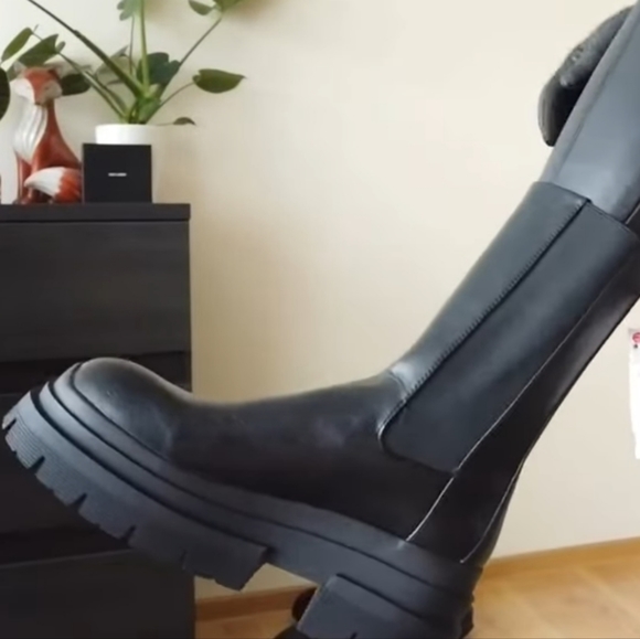 Most wanted Zara boots!!! Trendy & chucky! - Picture 6 of 10